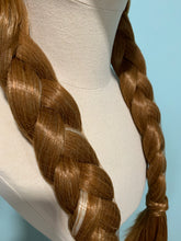 Load image into Gallery viewer, Frozen 1 Travel Anna (Braids)
